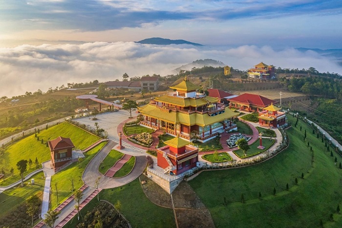 Địa điểm lễ chùa đầu năm ở Bình Dương - chùa Tây Tạng
