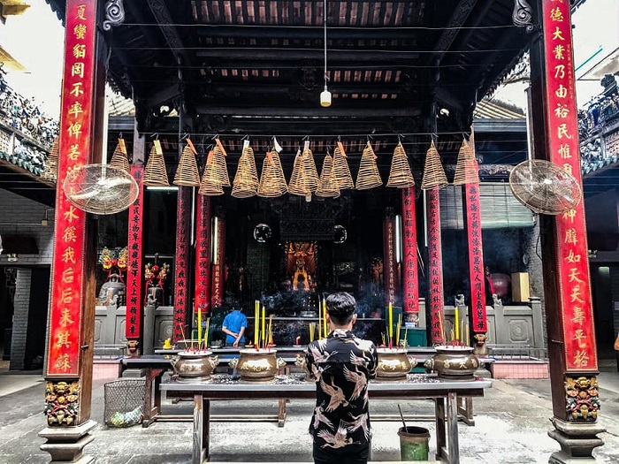 Địa điểm lễ chùa đầu năm ở Bình Dương - chùa Bà Thiên Hậu