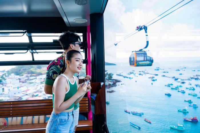 Lịch trình du lịch Phú Quốc 4 ngày 3 đêm dịp Tết cáp treo