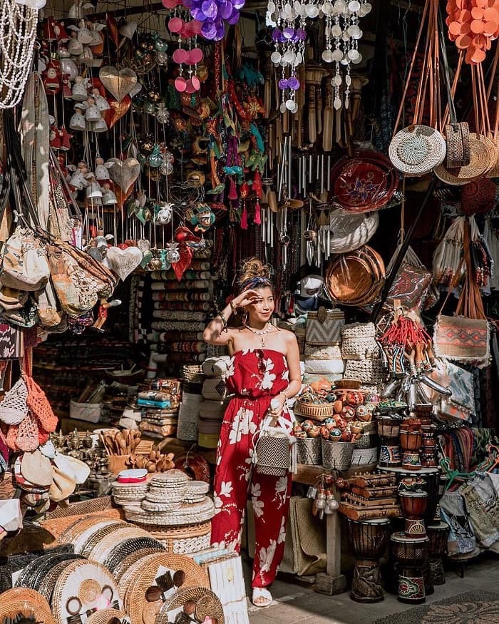 Chợ Nghệ thuật Ubud là điểm du lịch nổi tiếng tại Ubud