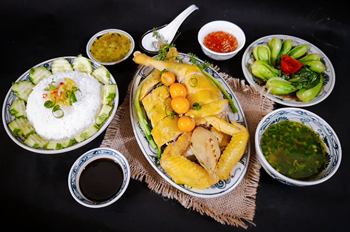 quán cơm gà ngon ở Sài Gòn - cơm gà Hồng Xương