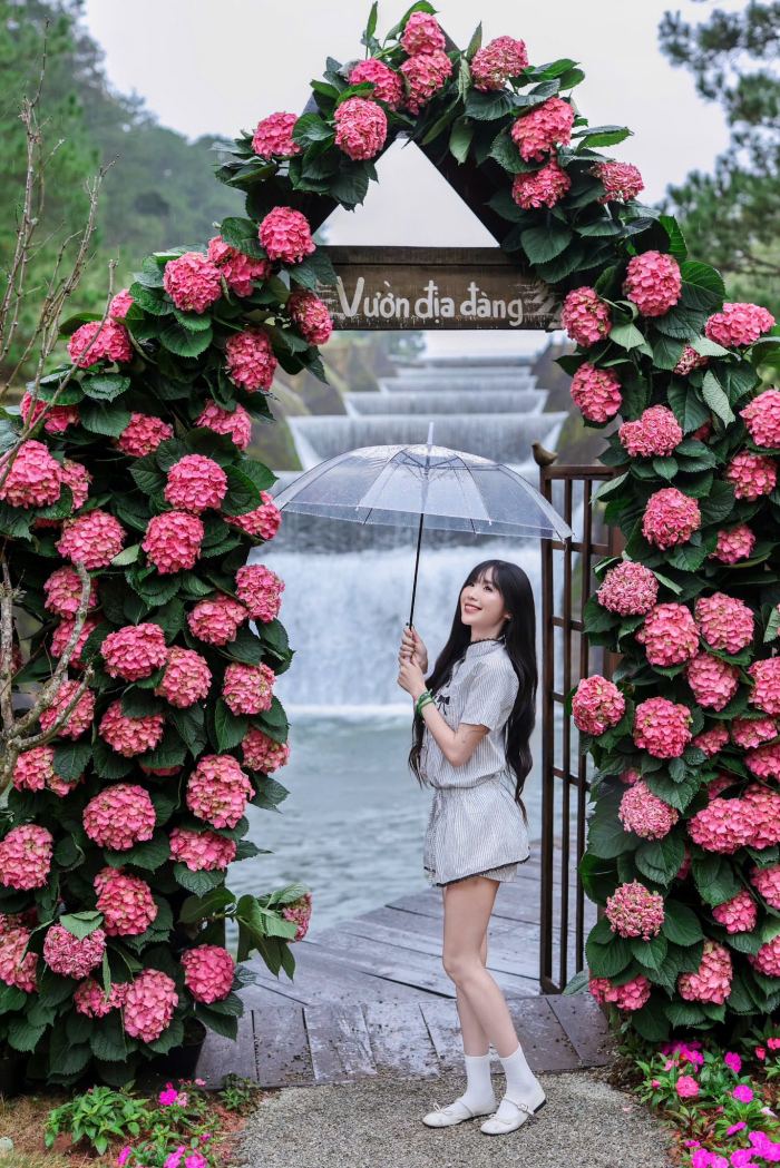 Trải nghiệm cáp treo ở Đà Lạt cafe