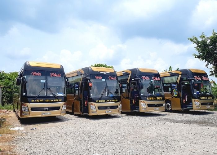 Đức Phát là xe khách Sài Gòn đi Châu Đốc với phân khúc tiết kiệm
