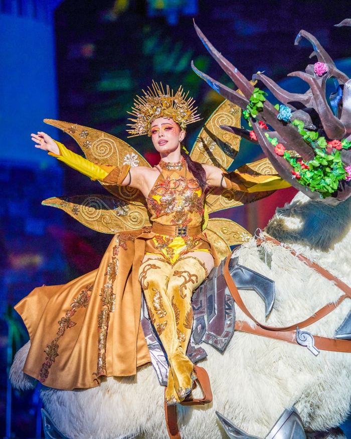 Các show diễn nổi tiếng ở Nha Trang Tata Show