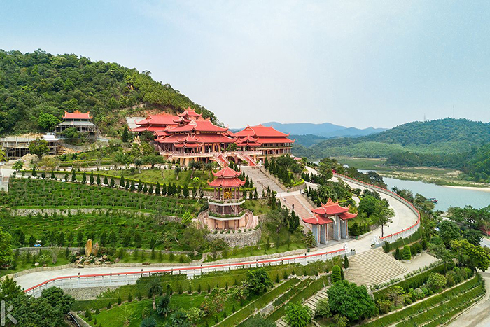 viếng quần thể chùa Yên Tử Quảng Ninh - Quần thể di tích Yên Tử 