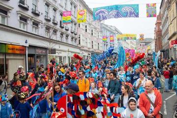 Top 7 lễ hội mùa xuân ở Anh náo nhiệt và rực rỡ nhất cho bộ ảnh du lịch để đời