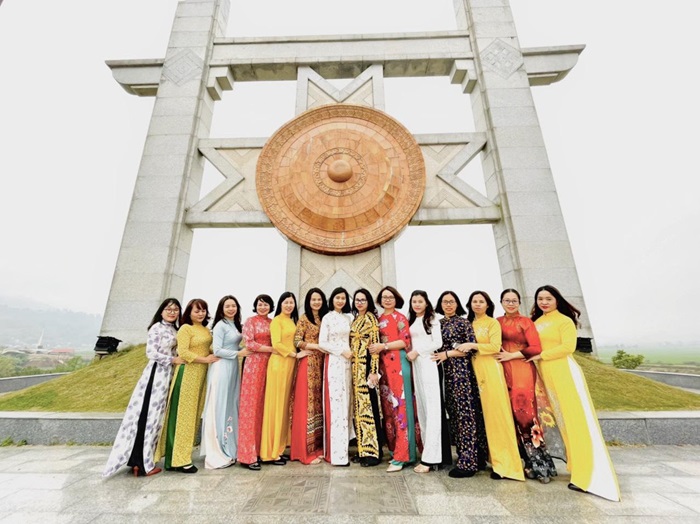 du lịch Hòa Bình tháng 3 - tour 