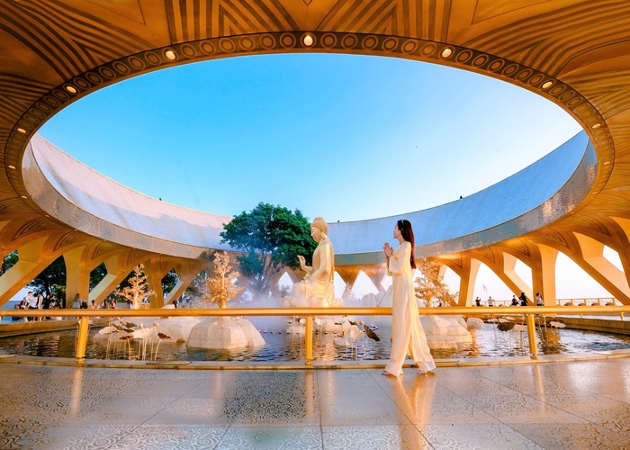 Các điểm du lịch tâm linh nổi tiếng miền Nam - Chùa Bà Đen, Tây Ninh