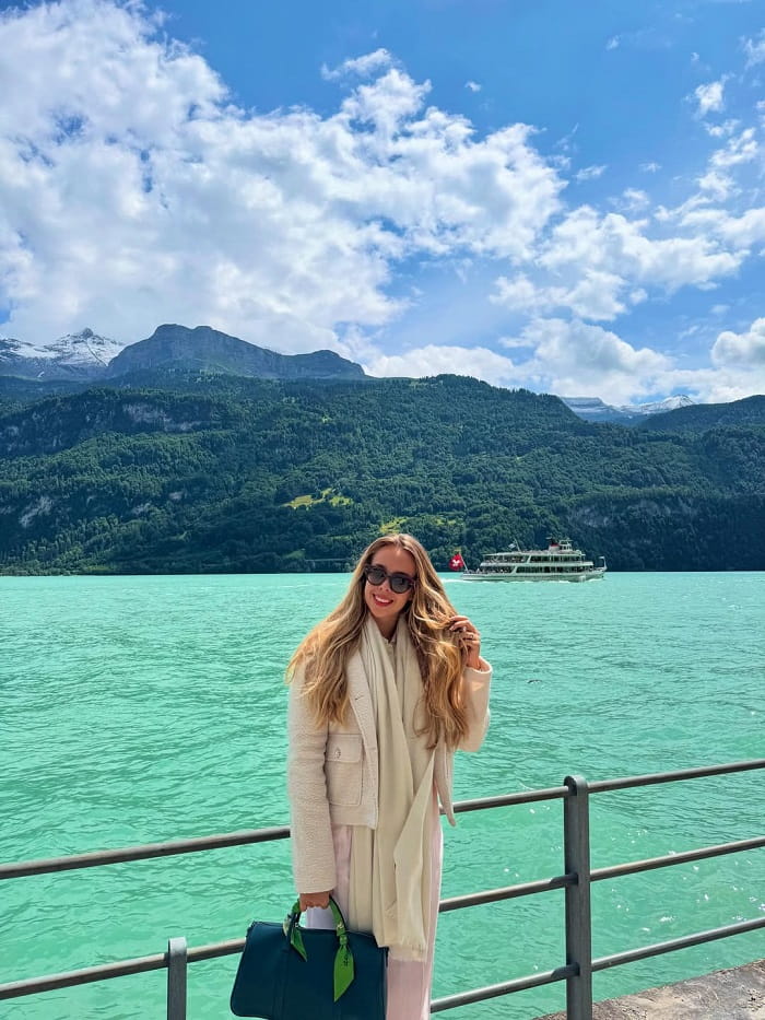 Khám phá hồ Brienz Thụy Sĩ 