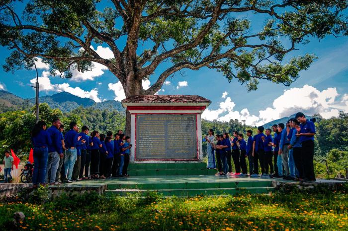 Thác Kôi Tó Kon Rẫy