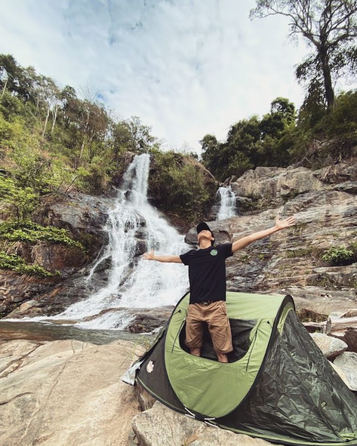 Thác Kôi Tó Kon Rẫy