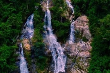 Đến thác Kôi Tó Kon Rẫy ngắm thiên nhiên hoang sơ giữa đại ngàn Kon Tum Quảng Ngãi