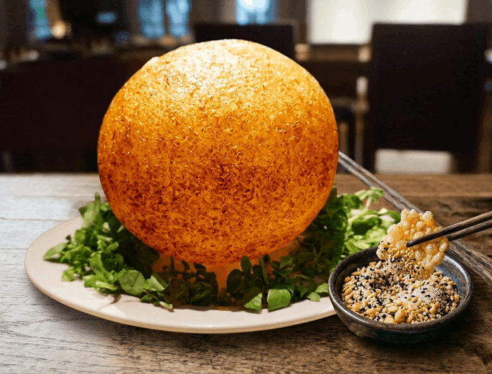 Thưởng thức xôi phồng An Giang cùng muối mè