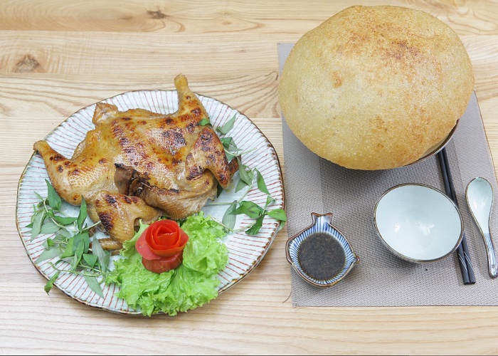 Thưởng thức xôi phồng An Giang cùng gà ri