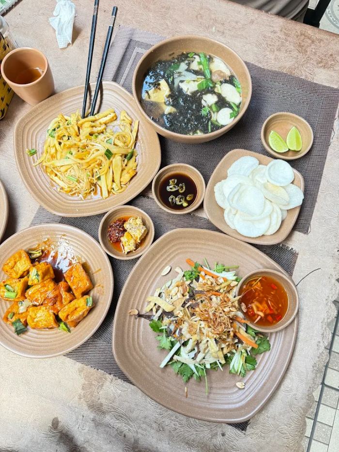 Sala ẩm thực chay xứ Huế