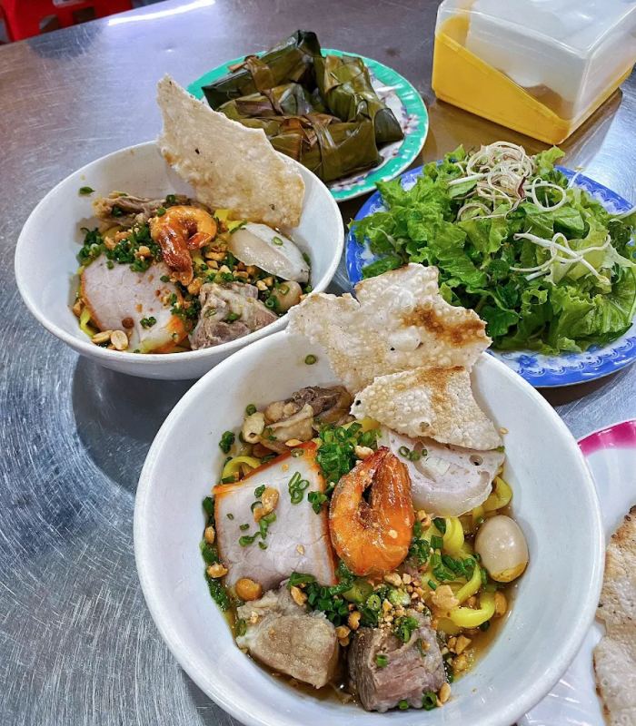 Quán mì Quảng ngon ở Nha Trang  Hà Yên