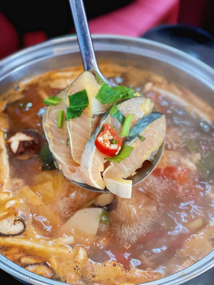  quán lẩu cá tầm ngon ở Măng Đen 