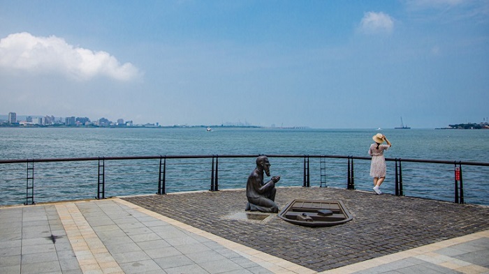 Công viên Riverside MRT Tamsui là điểm tham quan ở cảng biển Tam Sui