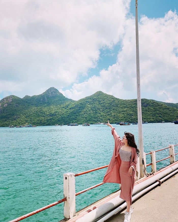 địa điểm ngắm bình minh đẹp nhất Côn Đảo - cảng Bến Đầm