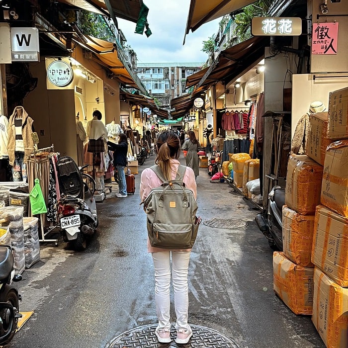 Khám phá khu mua sắm Wufenpu Đài Loan 