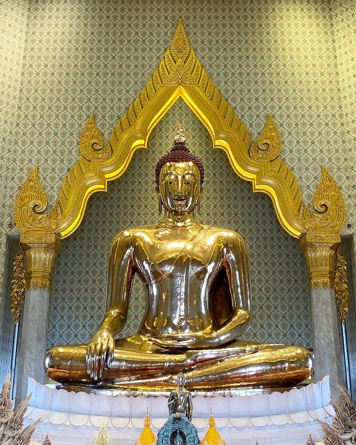 Chùa Wat Traimit là ngôi chùa vàng trên thế giới có bức tượng bằng vàng thật
