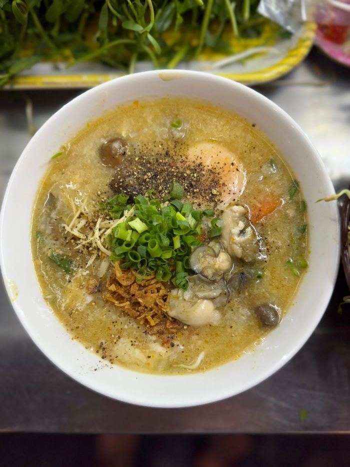 cháo hàu Lăng Cô quán hậu cháo hàu Lăng Cô quán hậu
