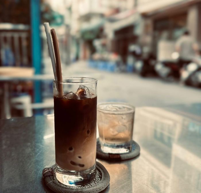 Cà phê vợt Sài Gòn quán cheo leo 