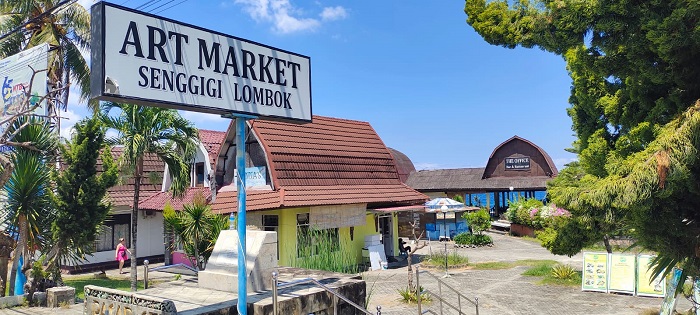 Thư giãn ở bãi biển Senggigi Indonesia