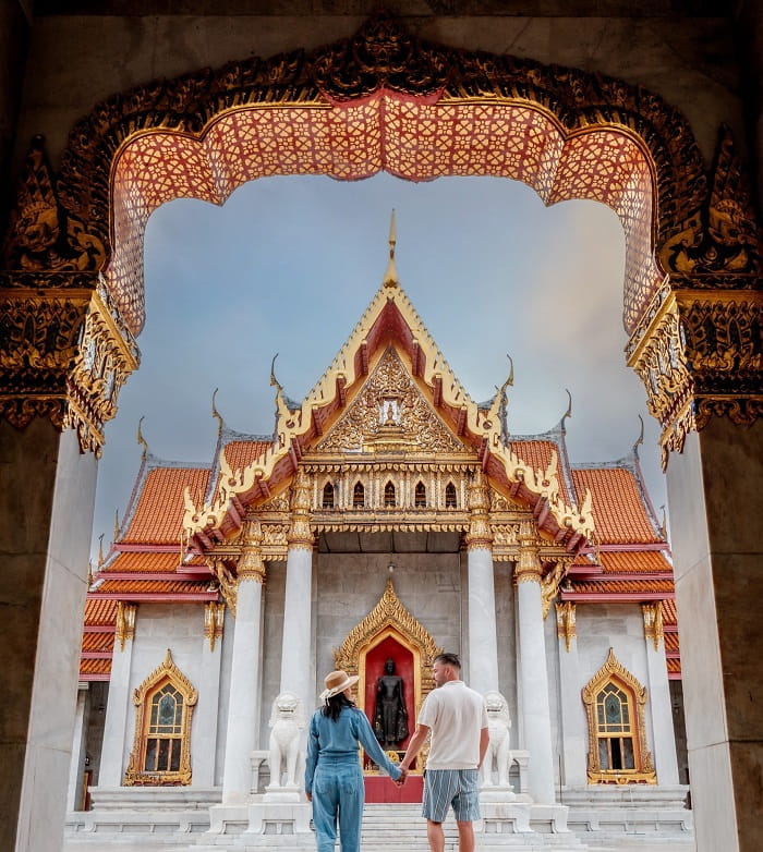 Tham quan chùa Wat Benchamabophit Bangkok