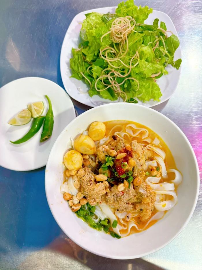  quán mì quảng ngon ở Hội An cô sinh
