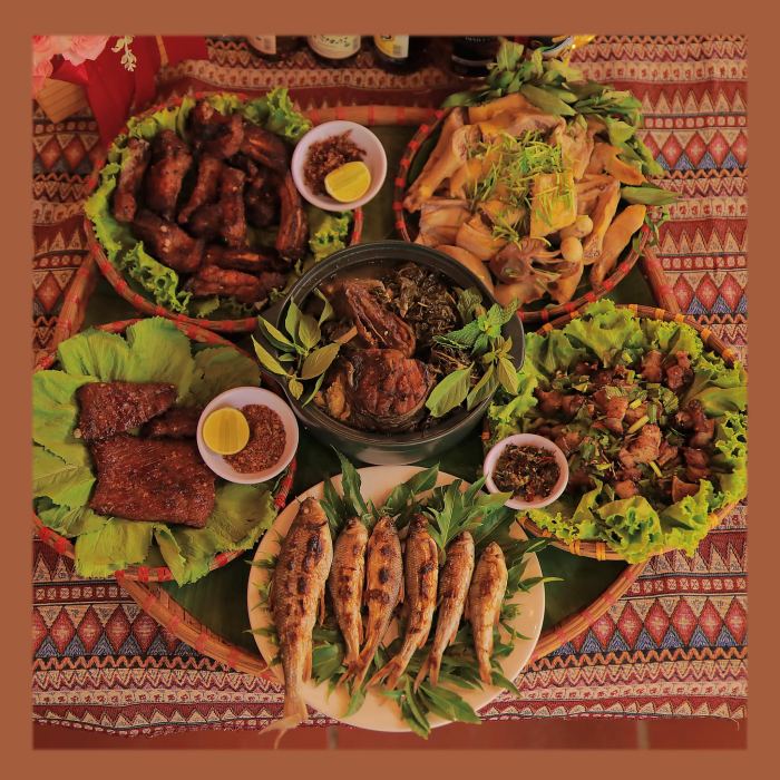 quán cơm đồng bào ngon ở Đắk Lắk Bảo Châu Quán