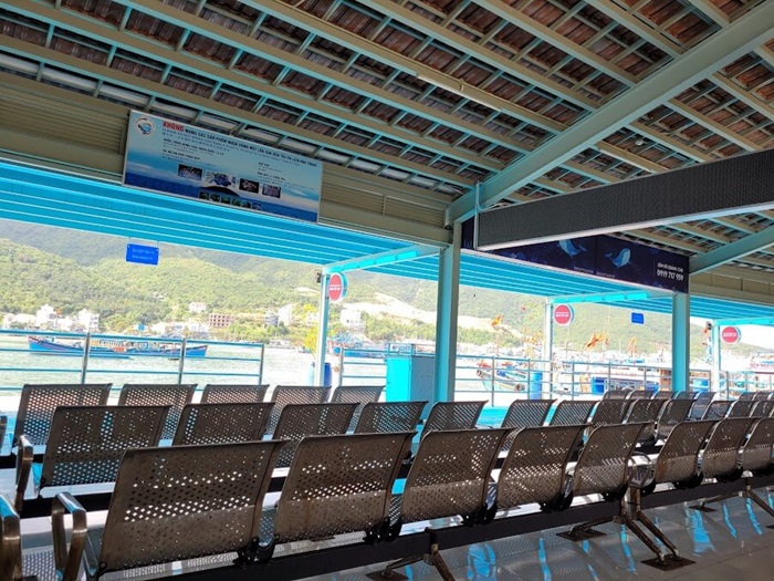 bến tàu du lịch Nha Trang - không gian