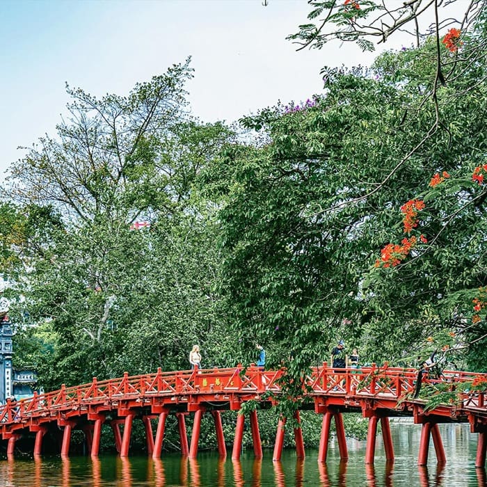 cầu Thê Húc Hà Nội - đi đến