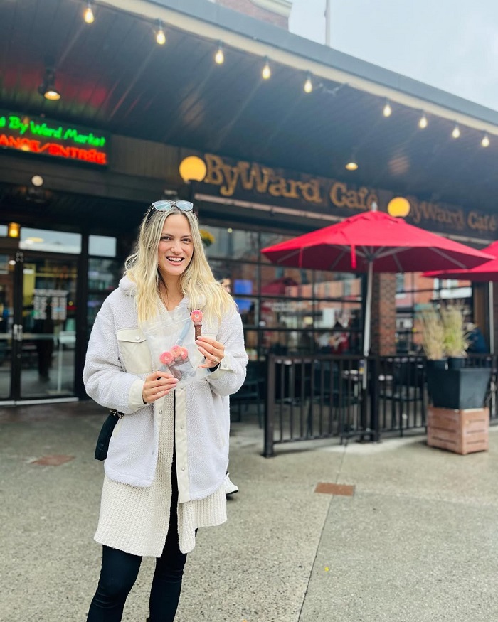 Tham quan khu chợ Byward Canada