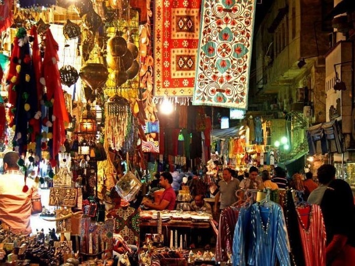 Dạo chợ địa phương ở cảng Esna Ai Cập