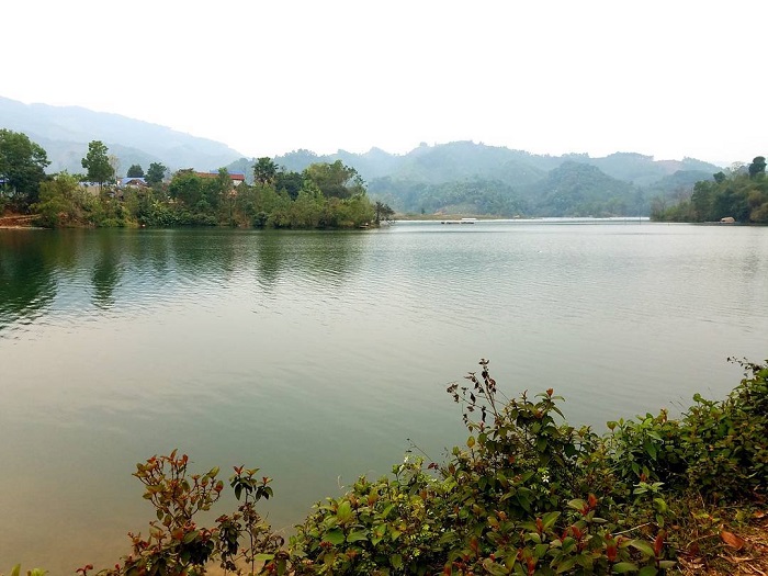 Hồ Bảo Linh Thái Nguyên bình yên, êm lành