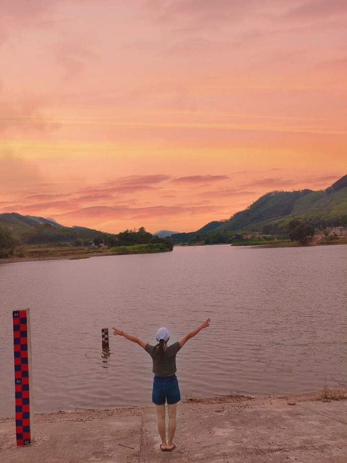 Hồ Khởn Tuyên Quang phong cảnh hữu tình