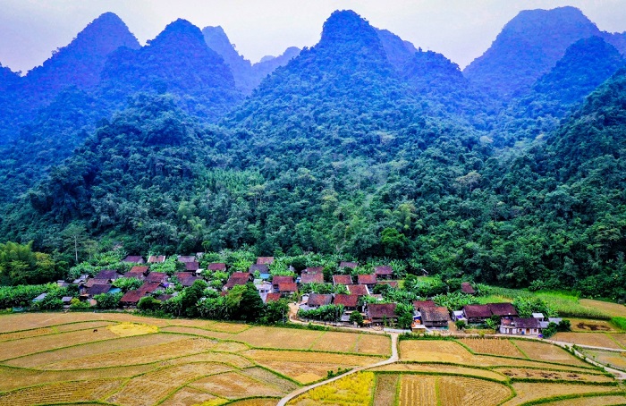 Làng Tày Bản Giuồng Cao Bằng ở đâu?