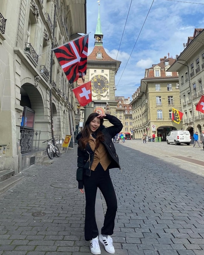 Check in phố cổ Bern Thụy Sĩ