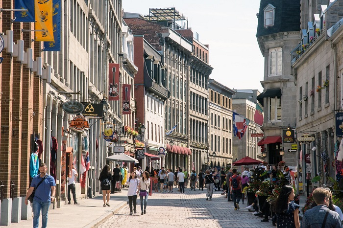 Đường Saint-Paul là điều tuyệt vời nhất để tham quan ở phố cổ Montreal