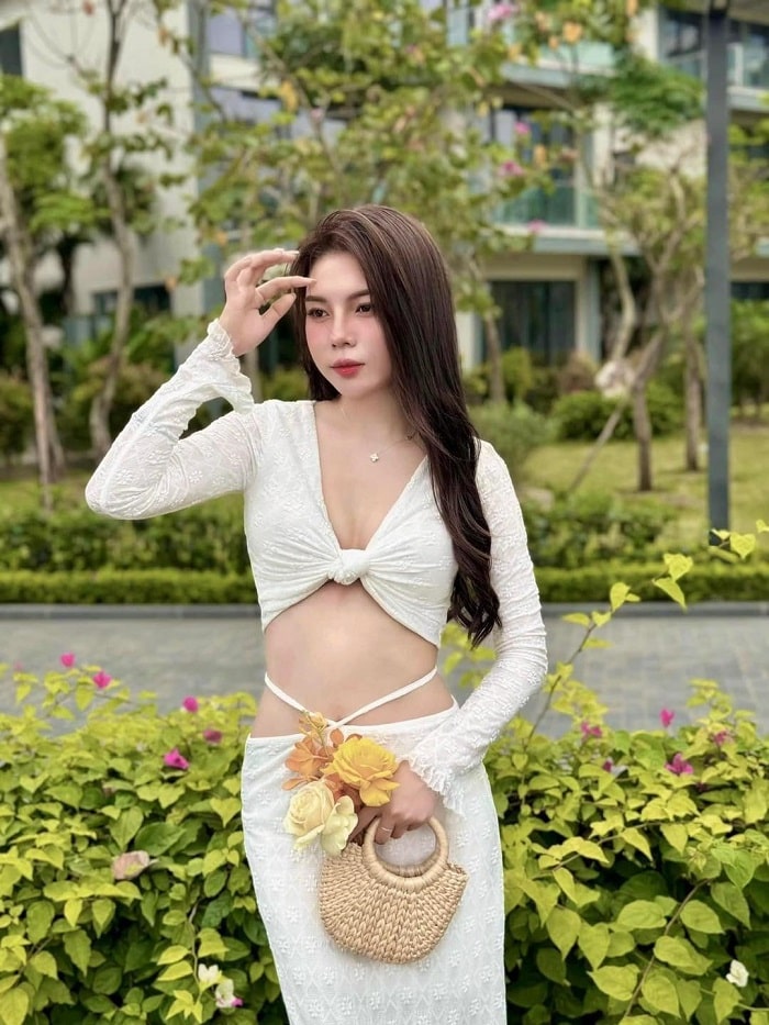 Chụp ảnh ở khu du lịch Đồi Rồng Hải Phòng