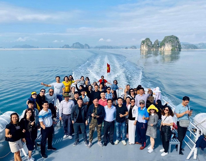 tàu cao tốc ra Cô Tô - khởi hành