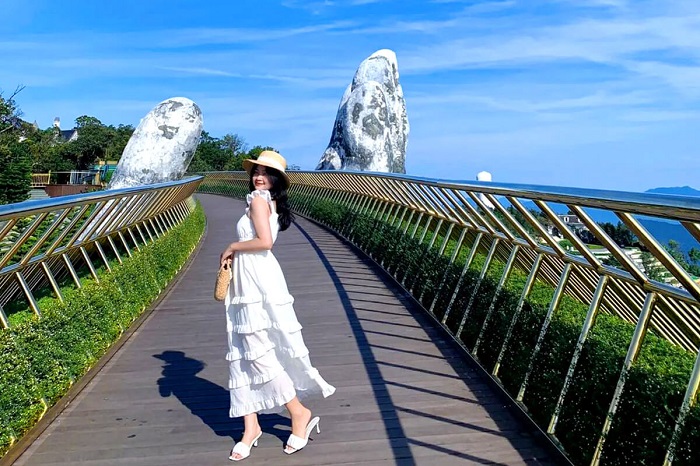 đặt vé Bà Nà check-in Cầu Vàng nổi tiếng