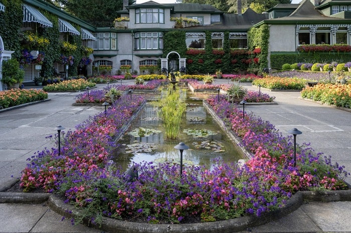 Khám phá Vườn Ý ở vườn hoa Butchart Canada