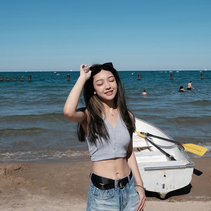 Bãi biển North Avenue là điểm tham quan gần đài quan sát 360 Chicago Mỹ 