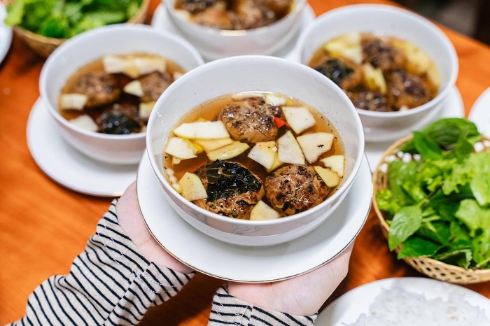 Bún Chả Sinh Từ là quán ăn sáng ngon ở Vinh nhất định phải thử