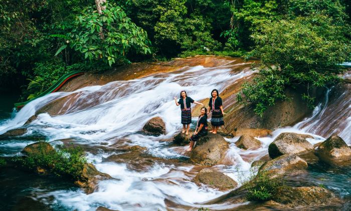 suối Chà Rào Chà Cùng