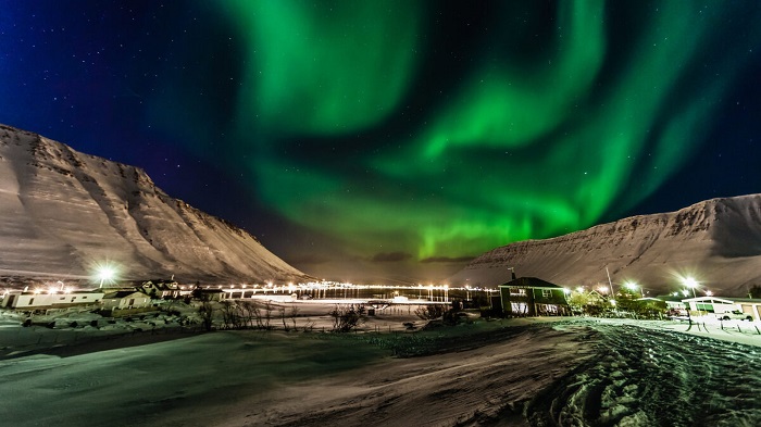 Ísafjörður là địa điểm ngắm cực quang ở Iceland