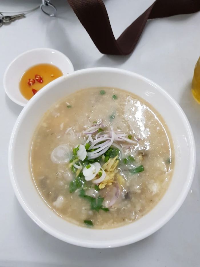 quán ăn sáng ở Tuy Hoà cháo hàu