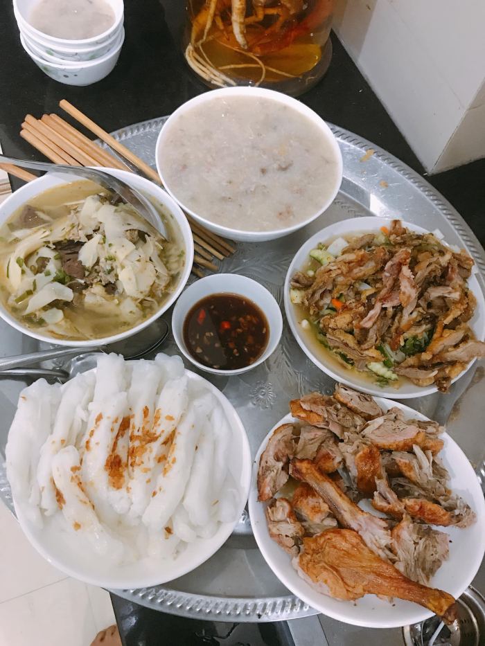 quán xáo vịt bánh mướt ở Vinh Nghệ An